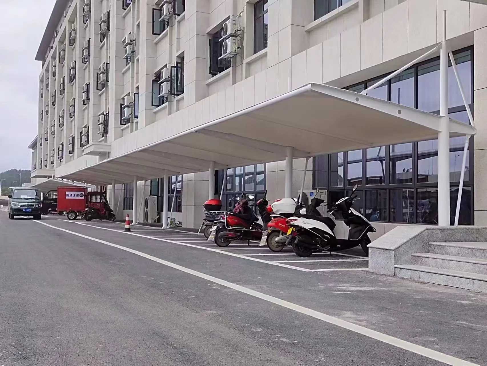 贵州播州膜结构车棚采购避坑指南，本地源头工厂怎么选？